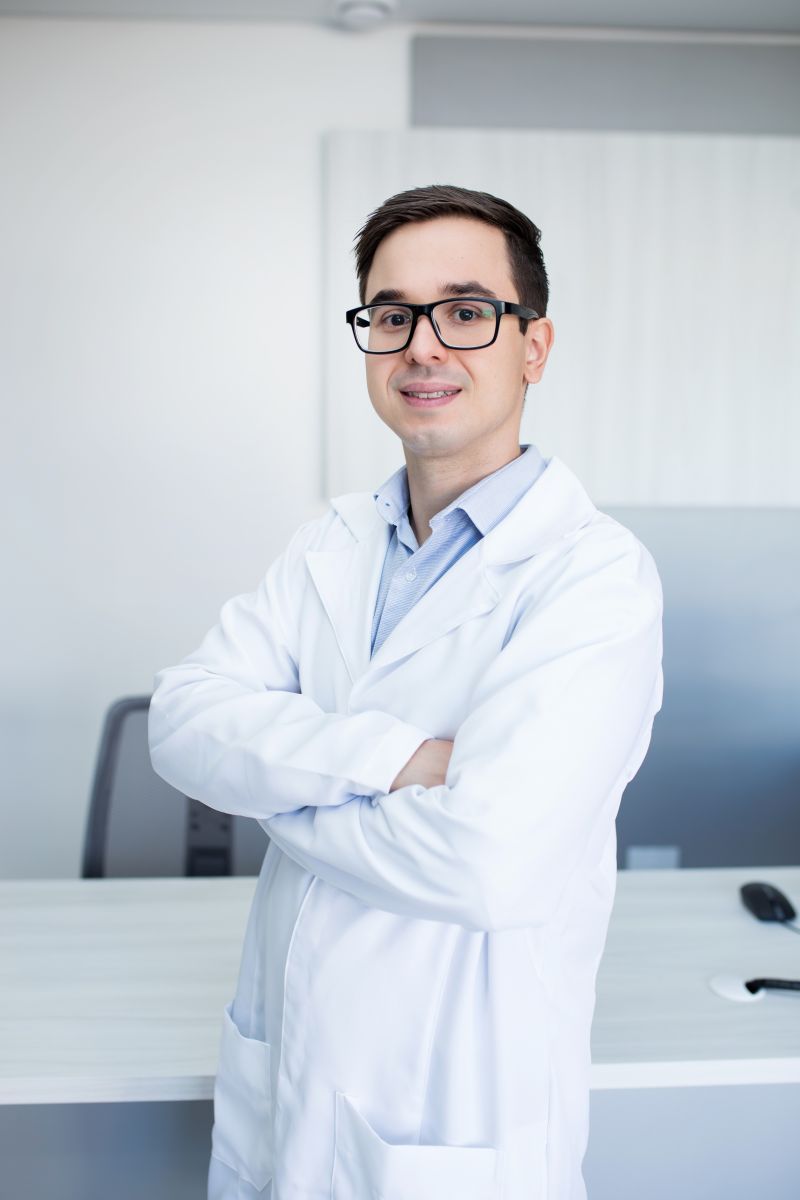 Dr. Lucas Padilha Rodrigues
